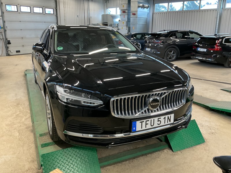 Volvo V90