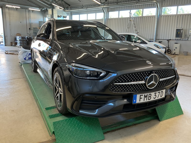 Car photo