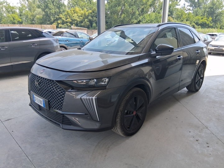 DS 7